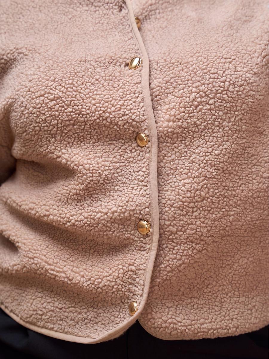 H&M - Veste peluche boutonnée